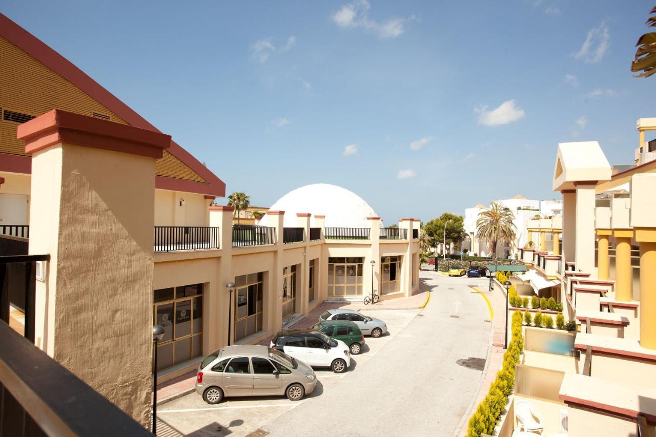 Romana Playa 555 Marbella Exterior photo